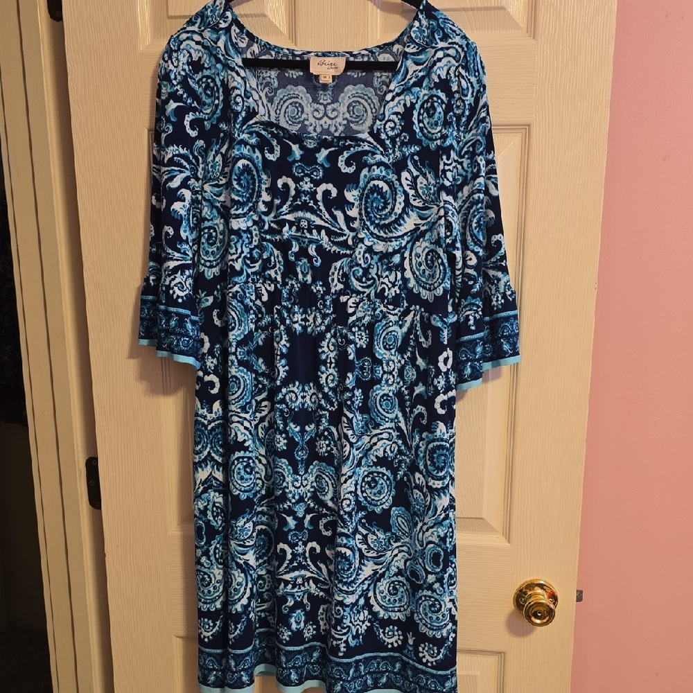 Beige by eci‎ Navy and Light Blue Paisley Tunic